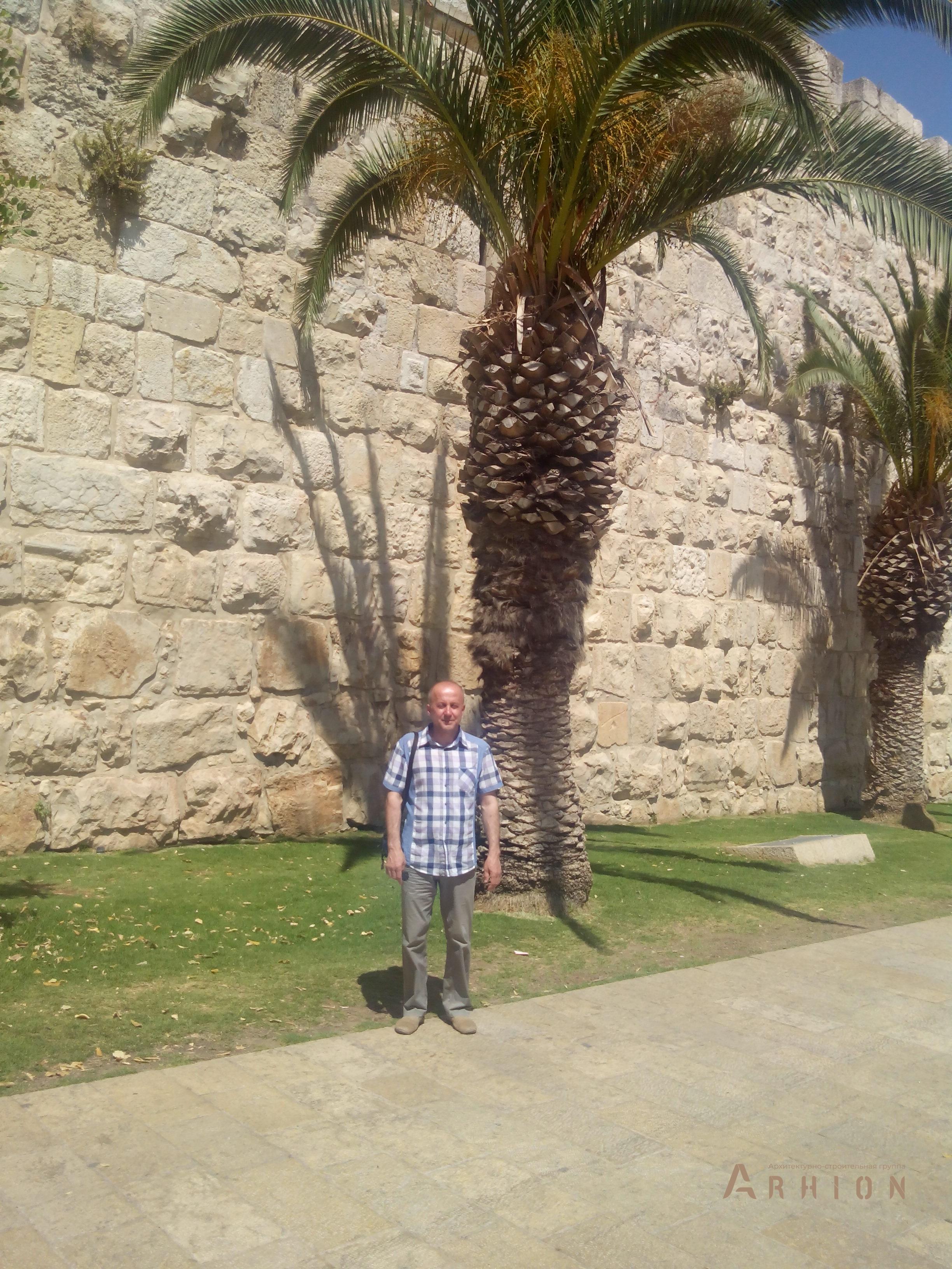 3. Проект двухэтажного дома в современном стиле с двускатной кровлей, 10-09, площадью - 230 кв c мансардой, сауной, терассой, балконом, вторым светом